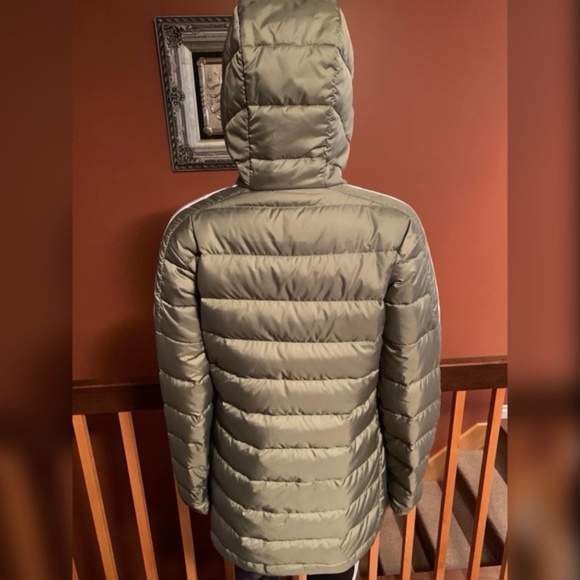 Adidas Essentials Light Down Hooded Parka - Picture 10 of 15